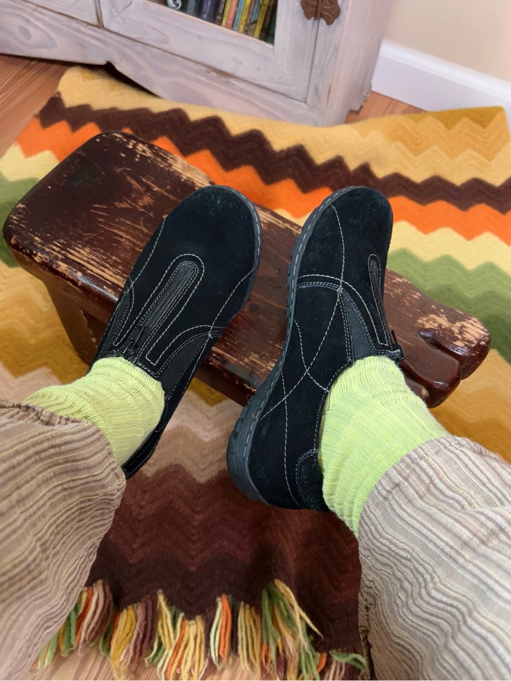 Black Suede Leather Slip on Sneakers Zipper Contrast Stitching Loafer Minimalist